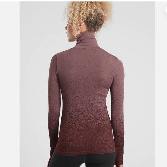 Athleta Flurry Blizzard Gradient Turtleneck Long Sleeve - Picture 5 of 5